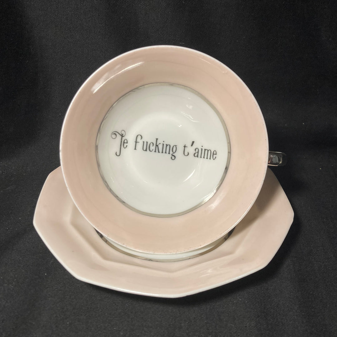 Vulgar tea / coffee cup, Je fucking t&
