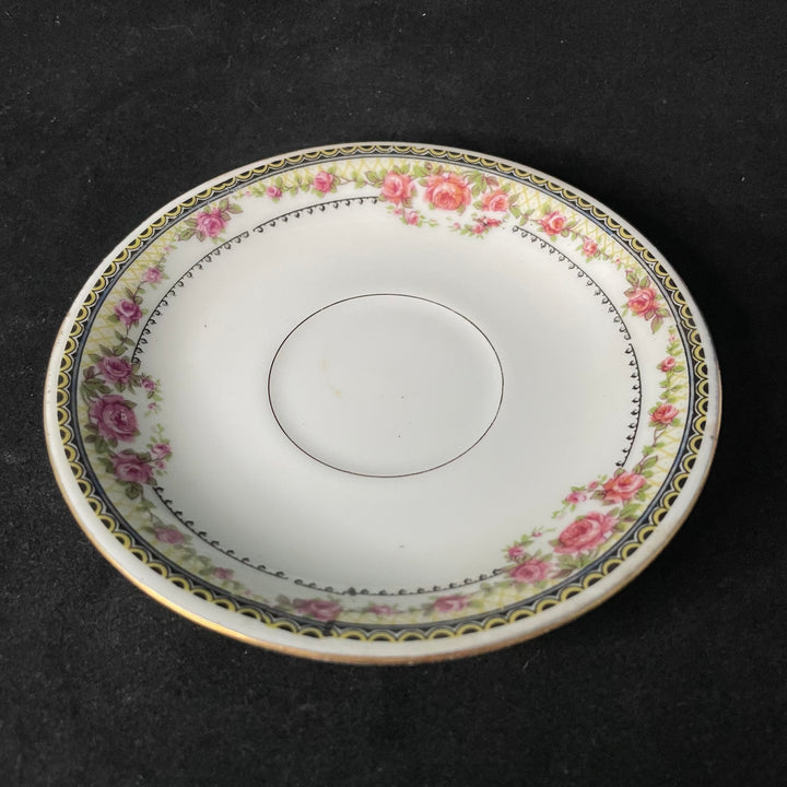 Tasse vulgaire, Vous avez été empoisonnée, Porcelaine de Limoges vintage recyclée