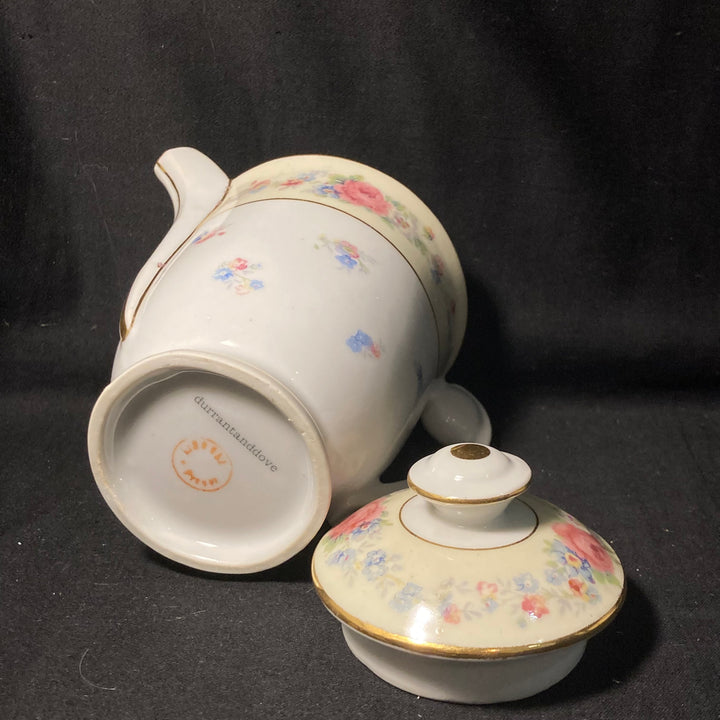 Service à café "Eau de pute", cadeau original et rigolo en porcelaine vintage française recyclée