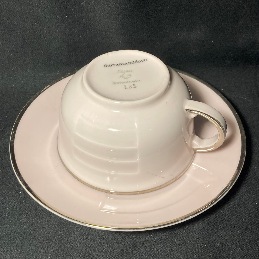 Vulgar teacup, You&
