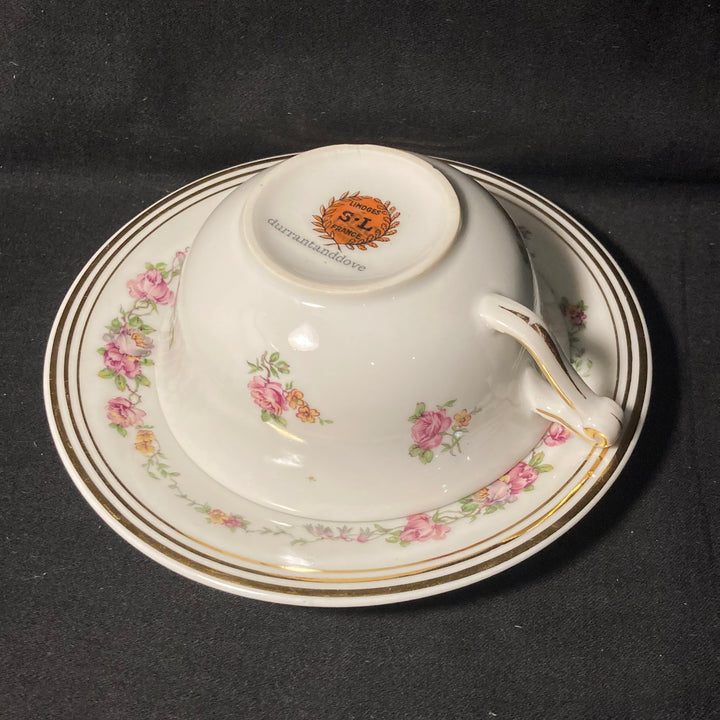 Service à café "Eau de pute", cadeau original et rigolo en porcelaine vintage française recyclée