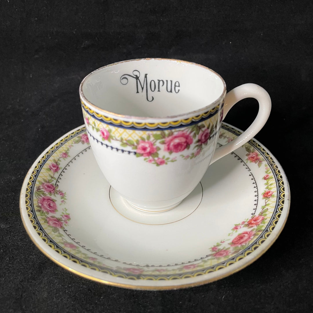Tasse vulgaire, Vous avez été empoisonnée, Porcelaine de Limoges vintage recyclée