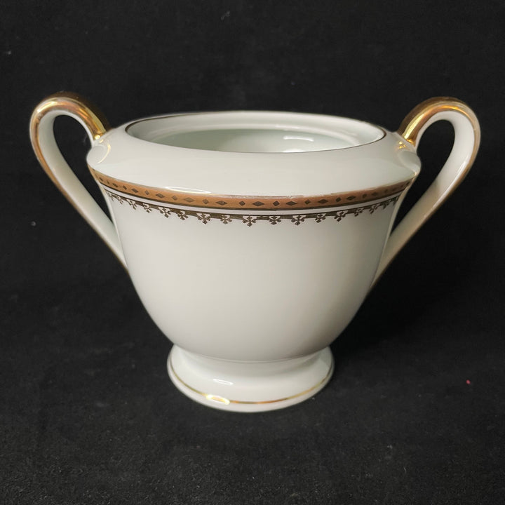 Servir la Chatte, drôle pichet en porcelaine vintage recyclé Durrant Dove
