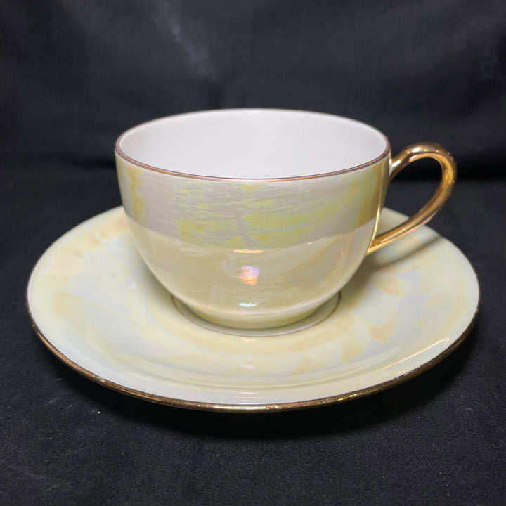 Vulgar teacup, You&