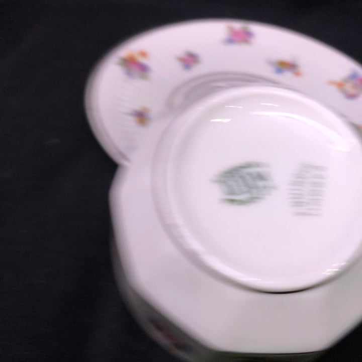 Grosse Nénés, thé café amusant, porcelaine vintage recyclée, cadeau vulgaire