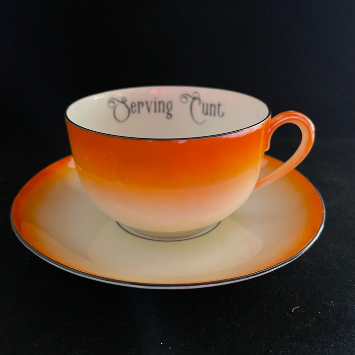 Tasse vulgaire humoristique "Serving Cunt", cadeau unique en porcelaine vintage recyclée et insolite