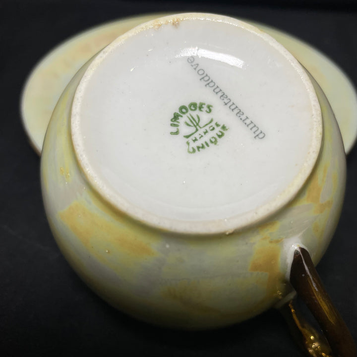 Vulgar teacup, You&