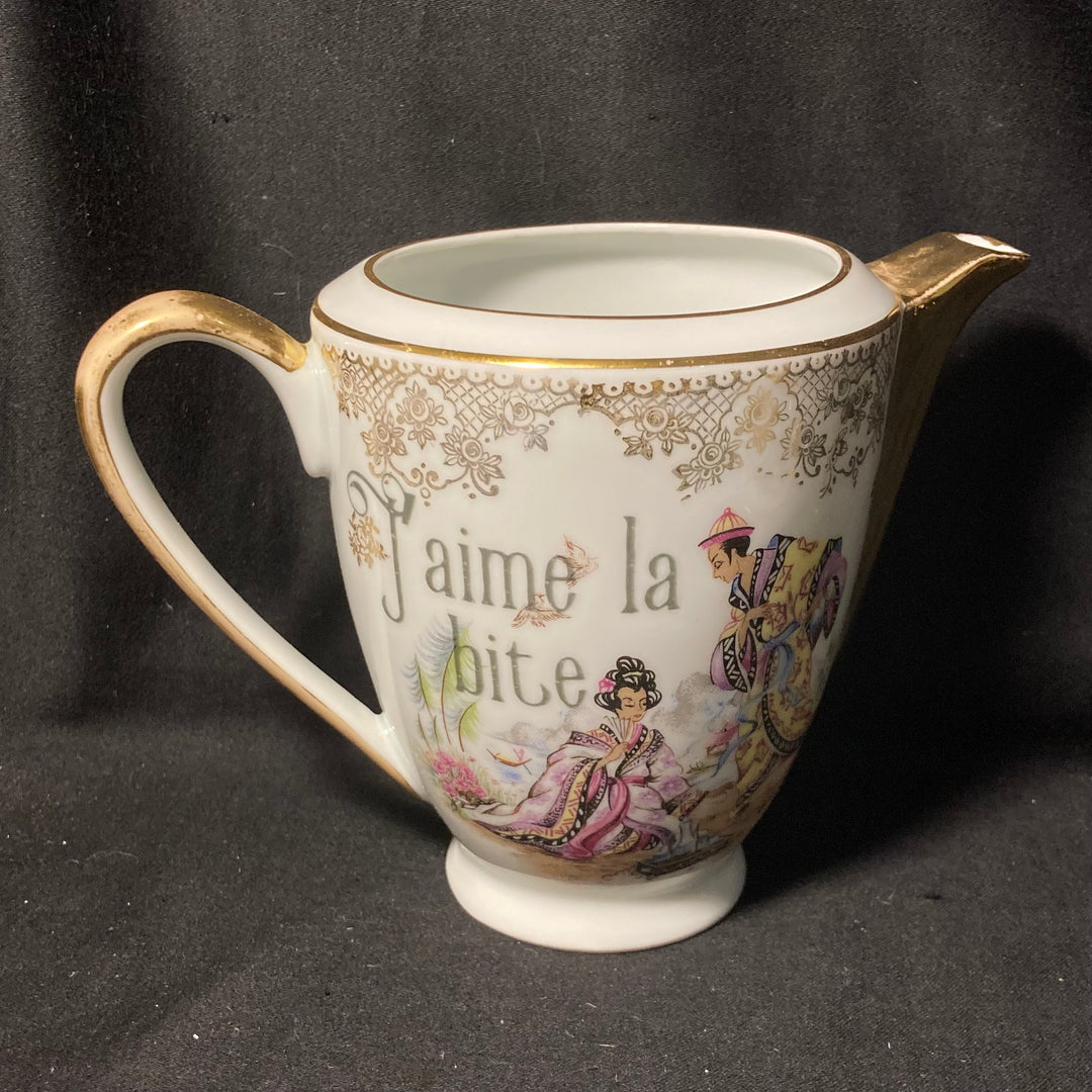 Service à café "Eau de pute", cadeau original et rigolo en porcelaine vintage française recyclée