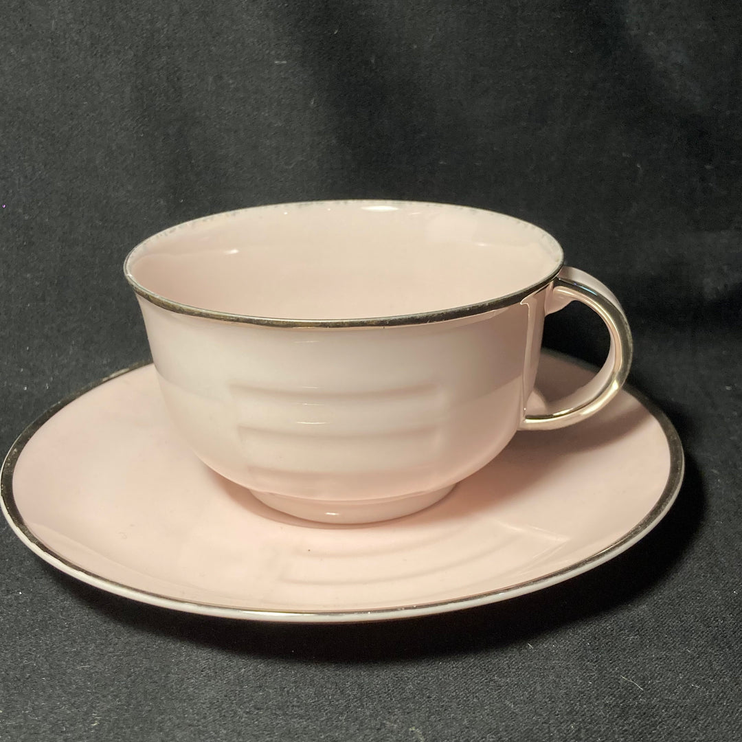 Vulgar teacup, You&