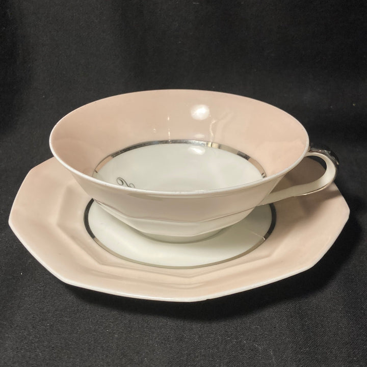 Vulgar tea / coffee cup, Je fucking t&