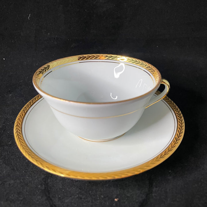 Coucou Catin vulgar tea / coffee cup upcycled vintage unique Limoges porcelain