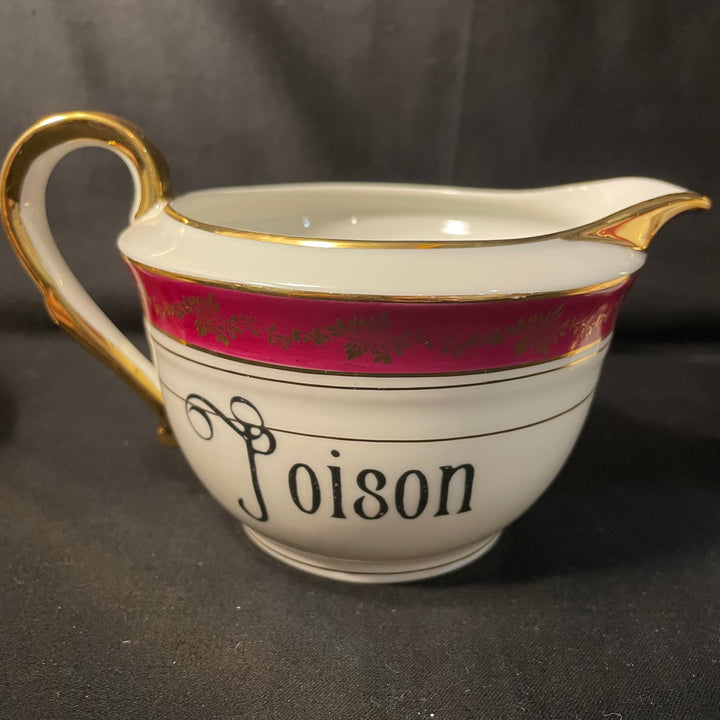 Service à thé Poison, porcelaine vintage française unique recyclée, cadeau drôle et insolent