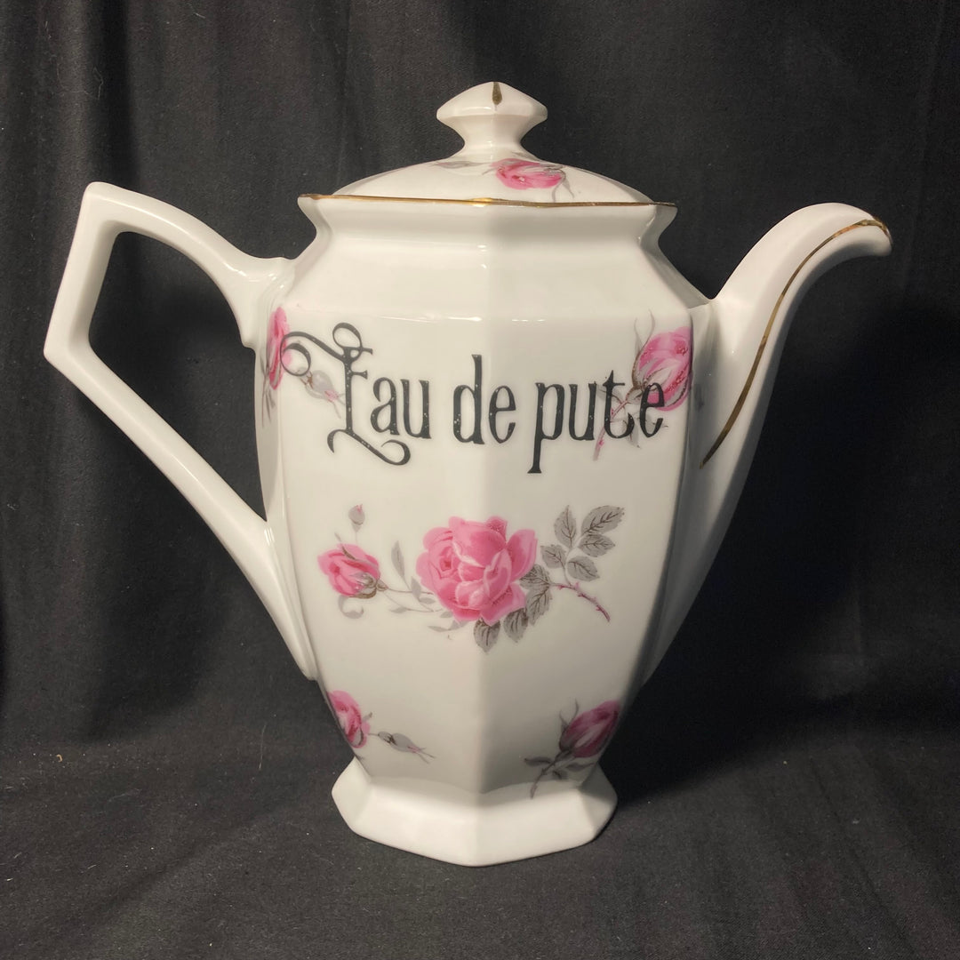 Eau de pute, Pot à thé/café, Pichet à cocktail, Porcelaine vintage upcyclée