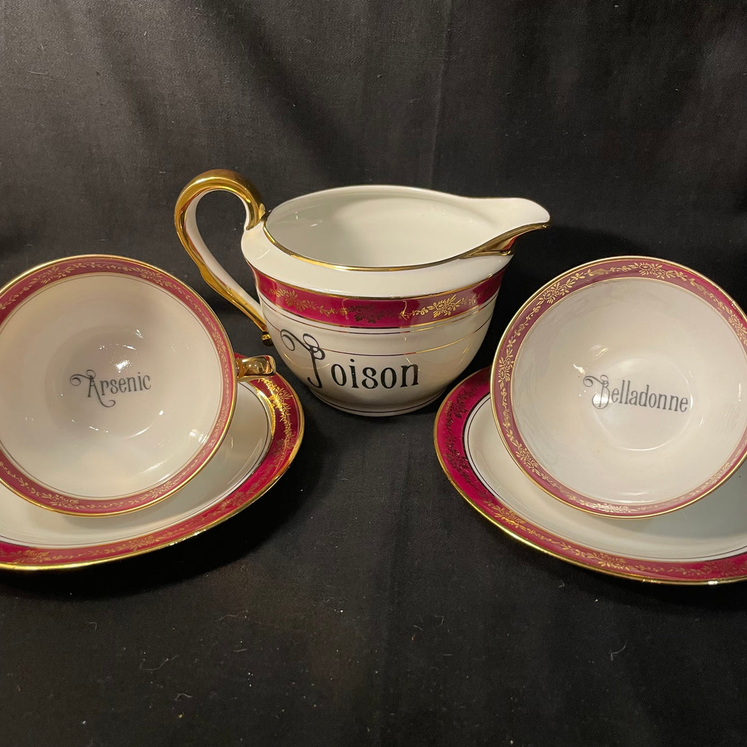 Service à thé Poison, porcelaine vintage française unique recyclée, cadeau drôle et insolent