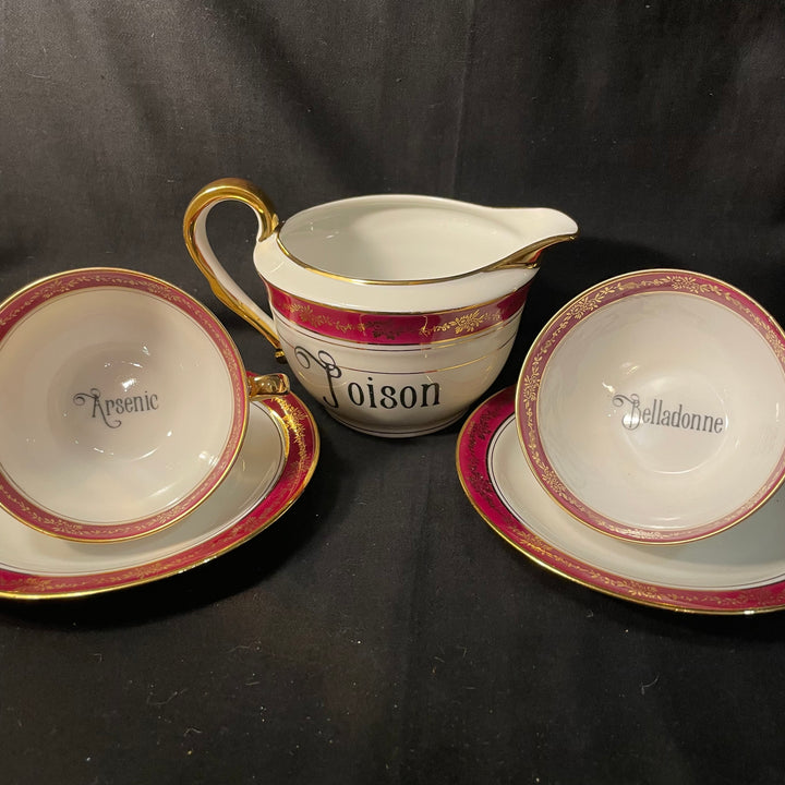 Service à thé Poison, porcelaine vintage française unique recyclée, cadeau drôle et insolent