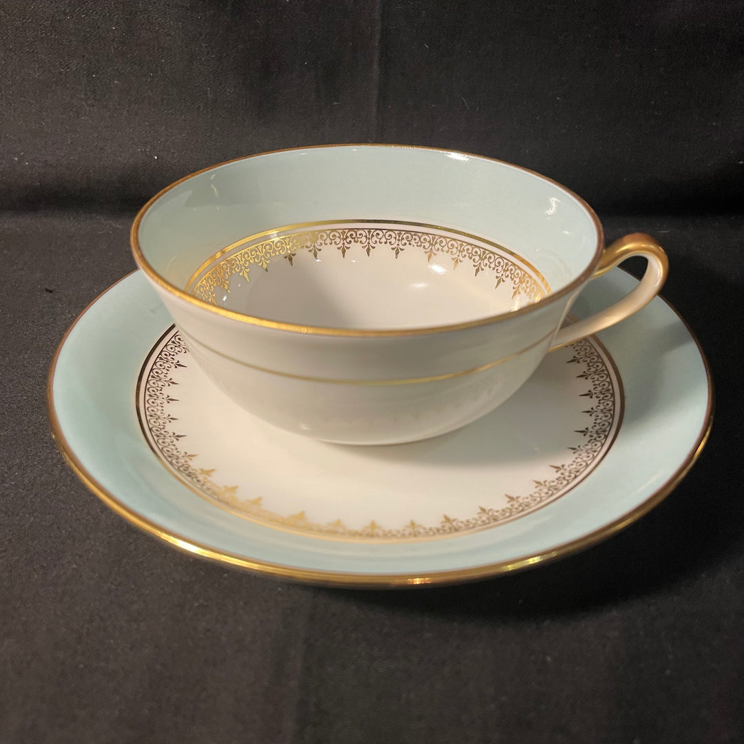 "Joyeux Noel Connard", tasse à cafe, cadeau en porcelaine française vintage recyclée